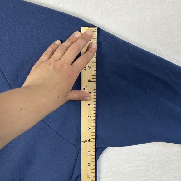 NIKE Dri-Fit Sweater Women’s Size Large Loose Fit Embossed Spell Out Sweatshirt - Picture 12 of 16